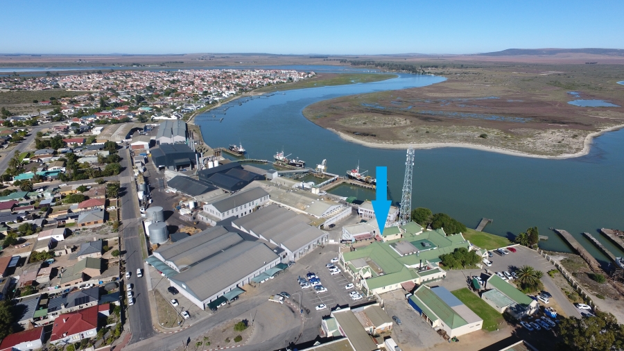 Commercial Property for Sale in Laaiplek Western Cape